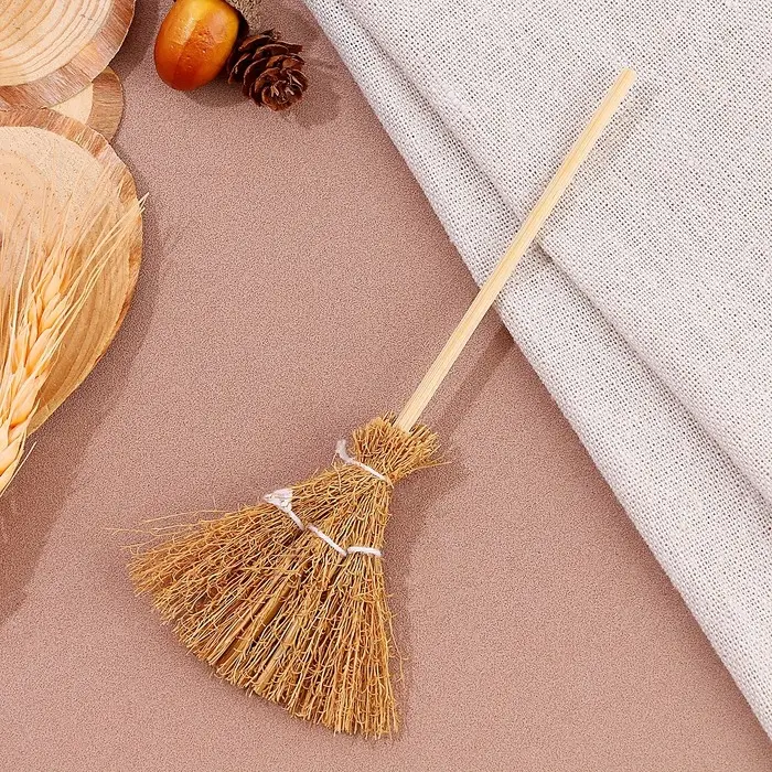 Предмет для декора &laquo;Веник&raquo; 0.5 &times; 5 &times; 14 см