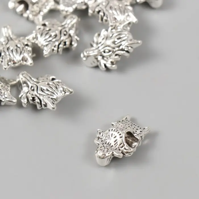 Бусина для творчества металл "Волк" серебро 1,3х1,8 см