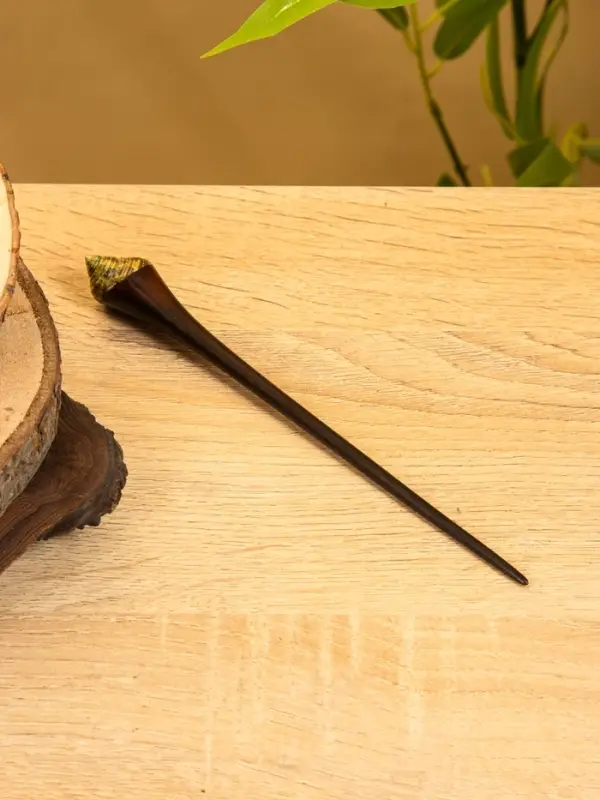 Заколка для волос фигурная, дерево Соно, ракушка, 20 см, цв. тёмно-коричневый