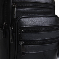 Сумка мужская на молниях, длинный ремень, цвет чёрный