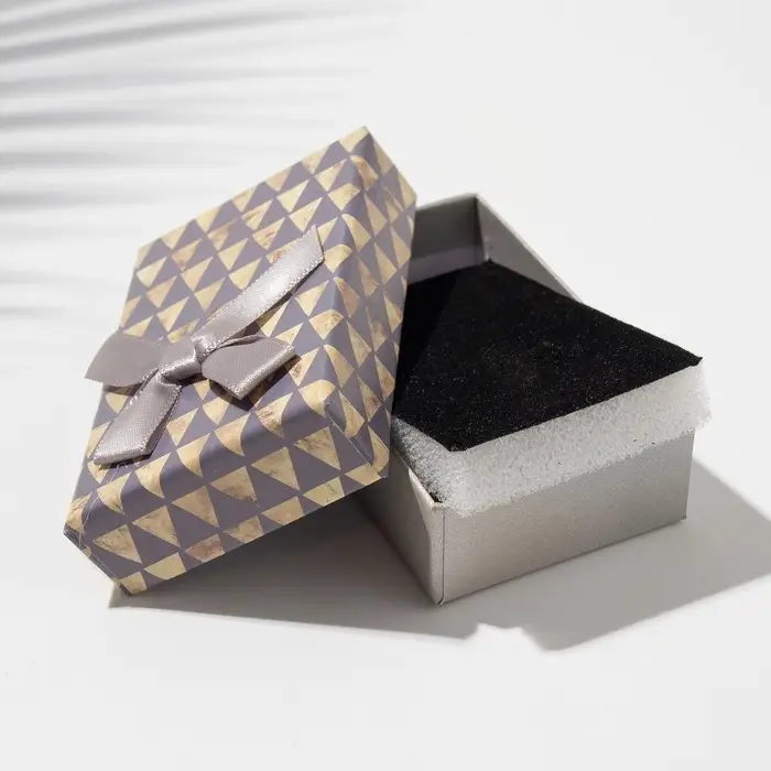 Коробочка подарочная под набор &laquo;Треугольники&raquo;, 5&times;8 (размер полезной части 4,8&times;7,8 см), цвет МИКС