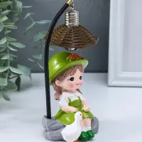 Сувенир полистоун свет "Малышка в шляпке, с гусём" зелёный 3хAG3 5,5х7х17 см