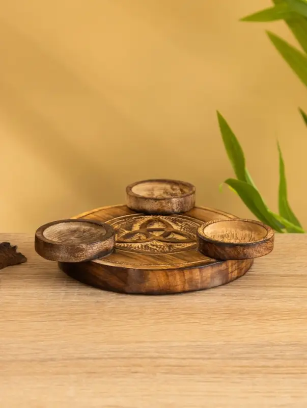 Подставка под благовония "Трикверт" дерево 16,5 см