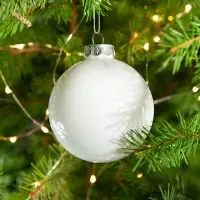 Елочный шар Finery Gloss, 8 см, глянцевый белый
