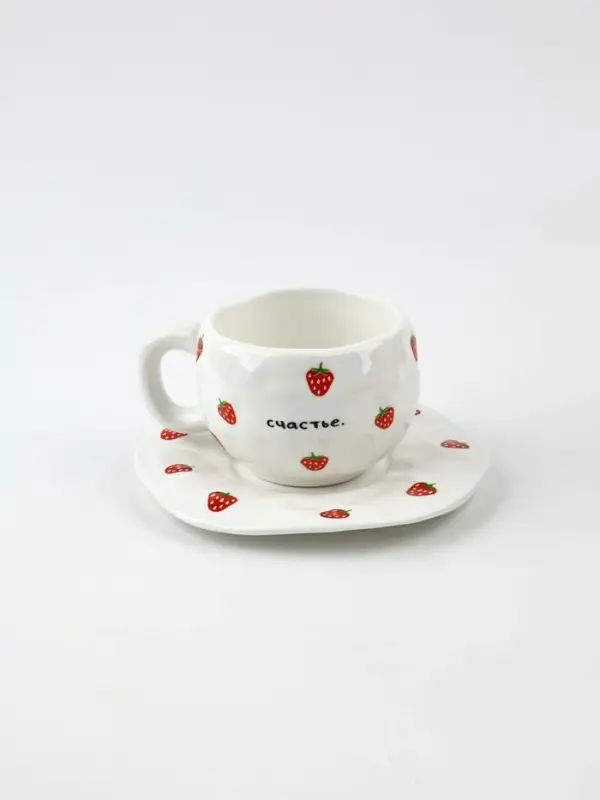 Чайная пара &laquo;Клубничка&raquo;, 300 мл