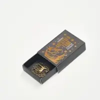 Монета новогодняя сувенирная в коробочке &laquo;Прибыли&raquo;, диам. 2.5 см