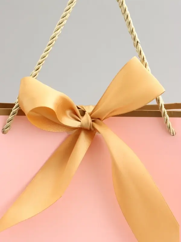 Пакет подарочный, розовый , с бантом, 32 х 25 х 11 см