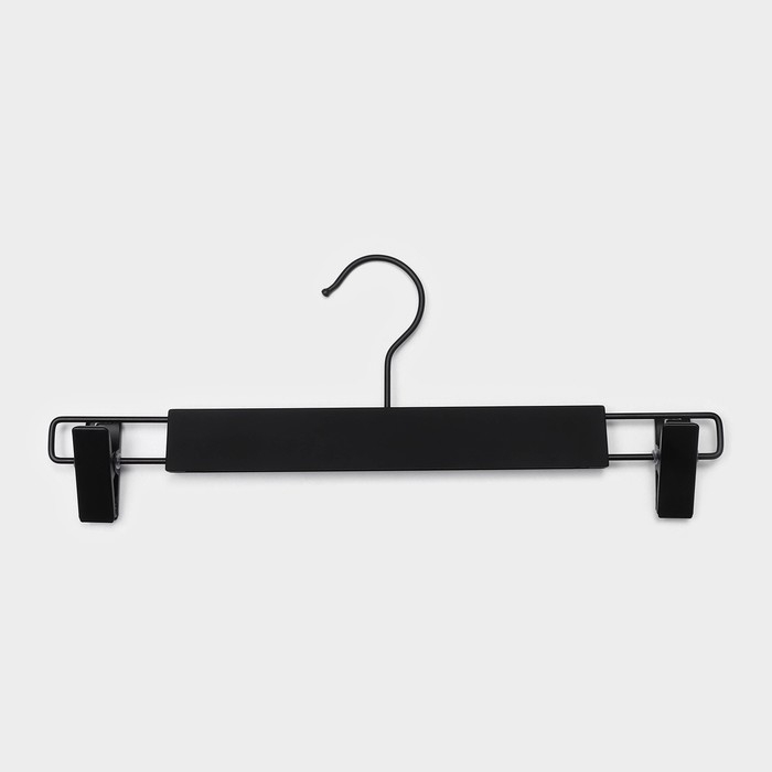 Вешалки для брюк и юбок LaDо́m Soft-touch, 32,5&times;13 см, 2 шт, с зажимами, цвет чёрный