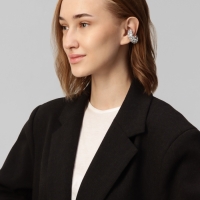 Серьги &laquo;Каффы&raquo; бублик, крупные стразы, белые в серебре