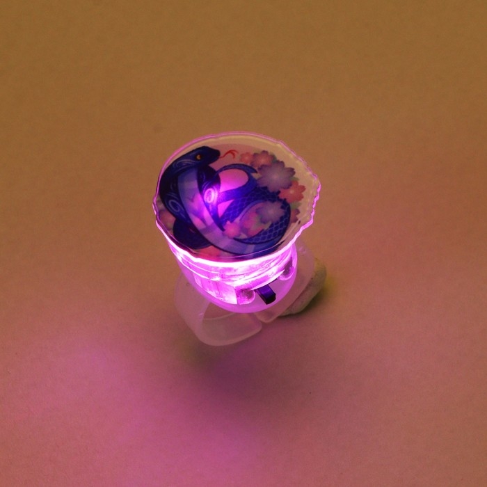 Кольцо с огоньком новогоднее &laquo;Змейка&raquo;, на Новый год, 3 х 3 х 3 см