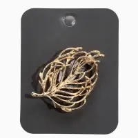 Брошь "Лист" веточка, цвет золото