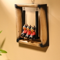 Сувенир интерьерный "Кошки на качелях" дерево 19х19 см