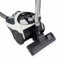 Пылесос HYV-C1995 1,5л 1800Вт белый