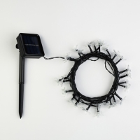 Гирлянда &laquo;Нить&raquo;, 4.5 м, с насадками в виде ромашек, IP44, 30 LED, 2 режима, солнечная батарея, тёмная нить, свечение мульти