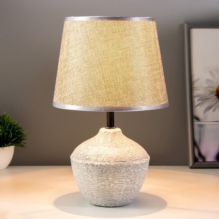 Настольная лампа "Камила" Е14 40Вт серый 15х15х30см RISALUX