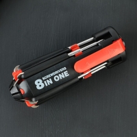 Фонарик-мультитул &laquo;В любой ситуации&raquo;, 8 в 1