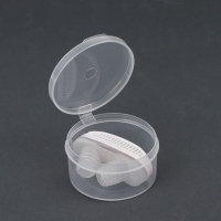 Приспособление против храпа, в футляре, 5 &times; 3,5 &times; 2 см, цвет белый