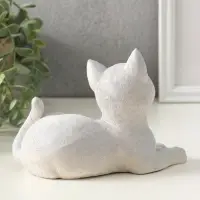 Статуэтка "Кошка лежит" 13х17х12 см, гипс, серый