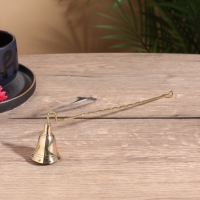 Гаситель для свечей &laquo;Завиток&raquo;, латунь, 25 см