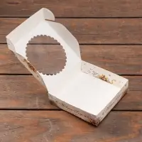 Коробка &laquo;Золотой Новый год&raquo; 11.5&times;11.5&times;3.2 см