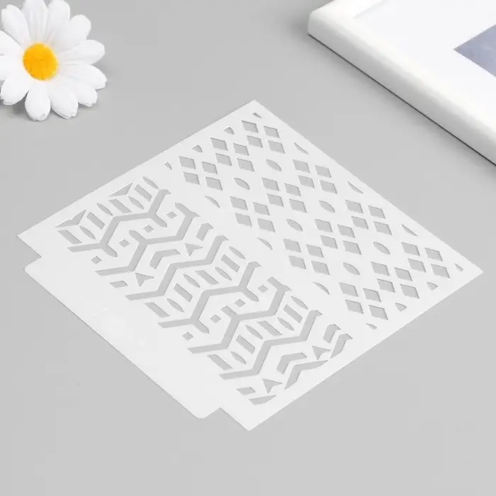 Трафарет фоновый пластик "Геометричные узоры" 13х13 см