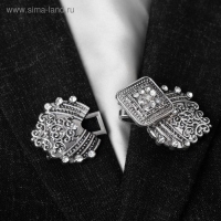 Зажим для кардигана &laquo;Ромб&raquo;, цвет белый в серебре