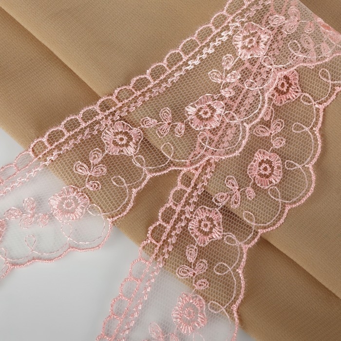 Кружево на сетке, 40 мм &times; 11 &plusmn; 1 м, цвет нежно-розовый