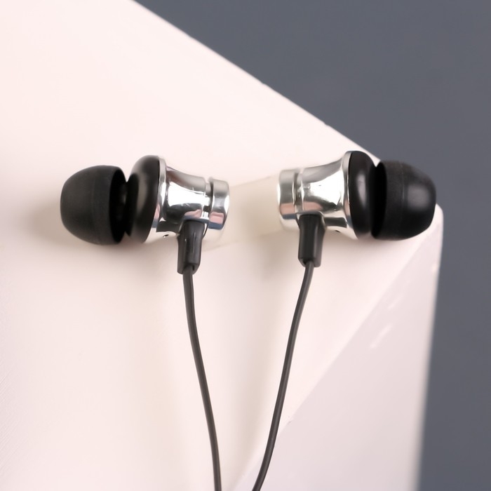 Беспроводные наушники на магните с микрофоном &laquo;Танк&raquo;, мод. VBT 1.0 ,9 х 13,5 см.