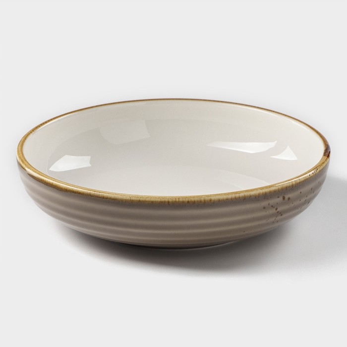 Тарелка фарфоровая глубокая Magistro &laquo;Церера&raquo;, 700 мл, d=18,5 см, цвет коричневый