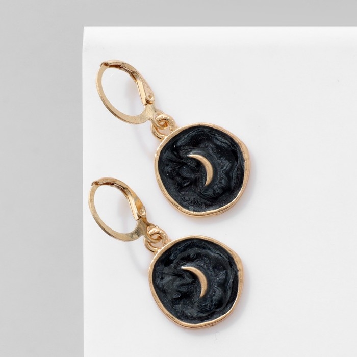 Серьги эмаль &laquo;Искусство&raquo; полумесяц, цвет чёрный в золоте