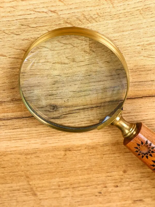 Лупа &laquo;Ватсон&raquo; латунь, манговое дерево, 8&times;8&times;20 см