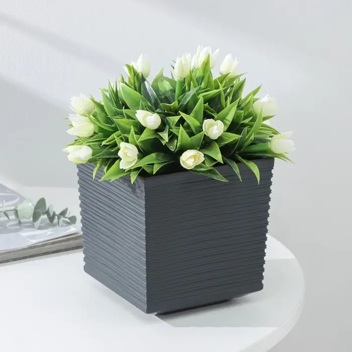 Кашпо со вставкой &laquo;Стиль&raquo;, 1,5 л, цвет графит