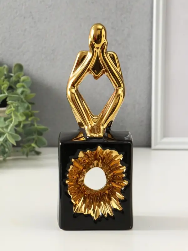 Сувенир керамика "Ожидание. Человек" чёрный с золотом 7х9,5х26 см