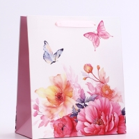 Пакет подарочный вертикальный &laquo;Бабочки в цветах&raquo;,   ML 23 &times; 27 &times; 11.5 см