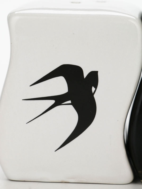 Набор для специй на подставке Дорого внимание &laquo;Ласточки&raquo;, 2 шт