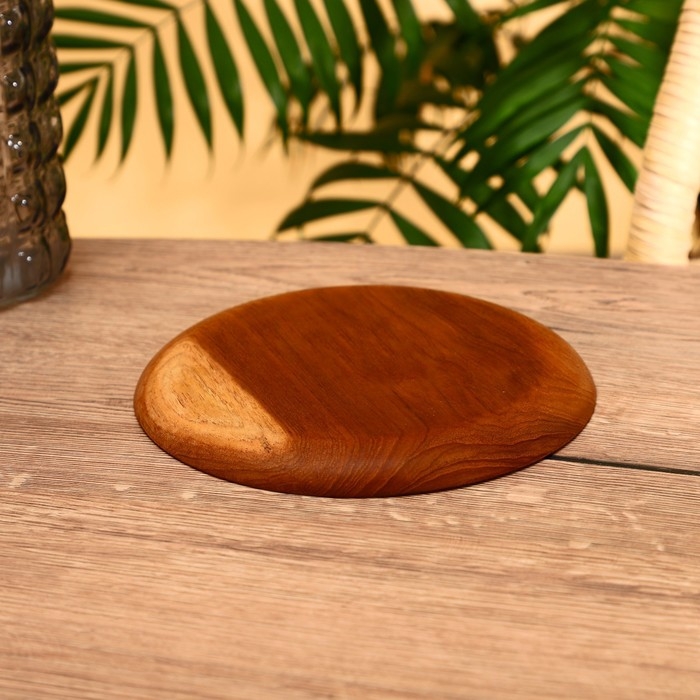 Тарелка 20х20х2 см, тиковое дерево