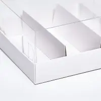 Упаковка с прозрачной крышкой под 3 эклера, белый 13.5&times;13.5&times;6 см