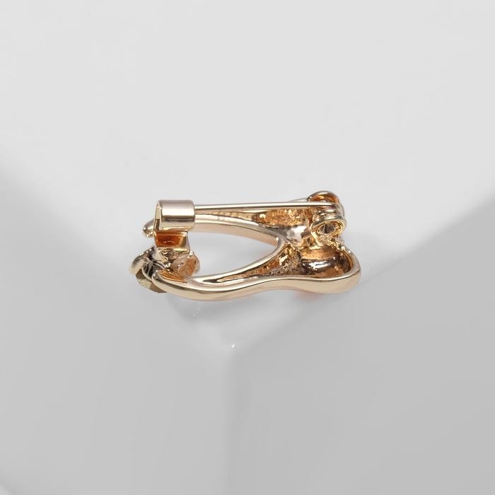 Брошь &laquo;Зуб&raquo; со стразой, цвет белый в золоте