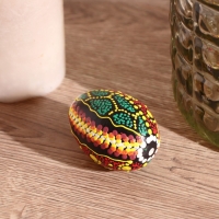 Сувенирный музыкальный инструмент Маракас "Яйцо с узором - точечная роспись" 7х5х5 см