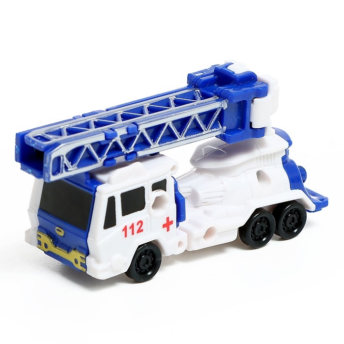 Робот &laquo;Полицейский вертолёт&raquo;, трансформируется, собирается из 3-х машинок