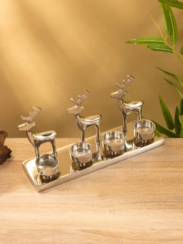 Подсвечник на 4 свечи "Трио оленей" алюминий 30х9х15 см