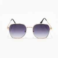 Очки солнцезащитные uv 400, дужка 13.1 см, ширина 12.4 см, линза 5.1&times;5.3 см