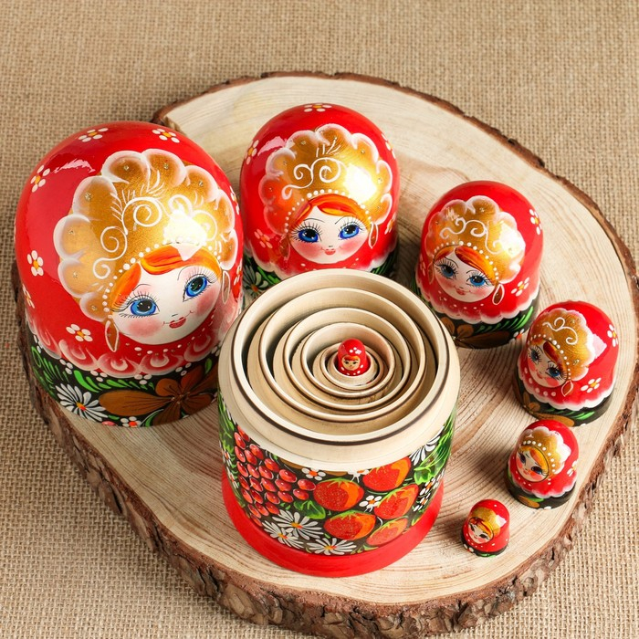 Матрёшка &laquo;Полянка&raquo;,  красный платок, 7 кукольная, 22 см