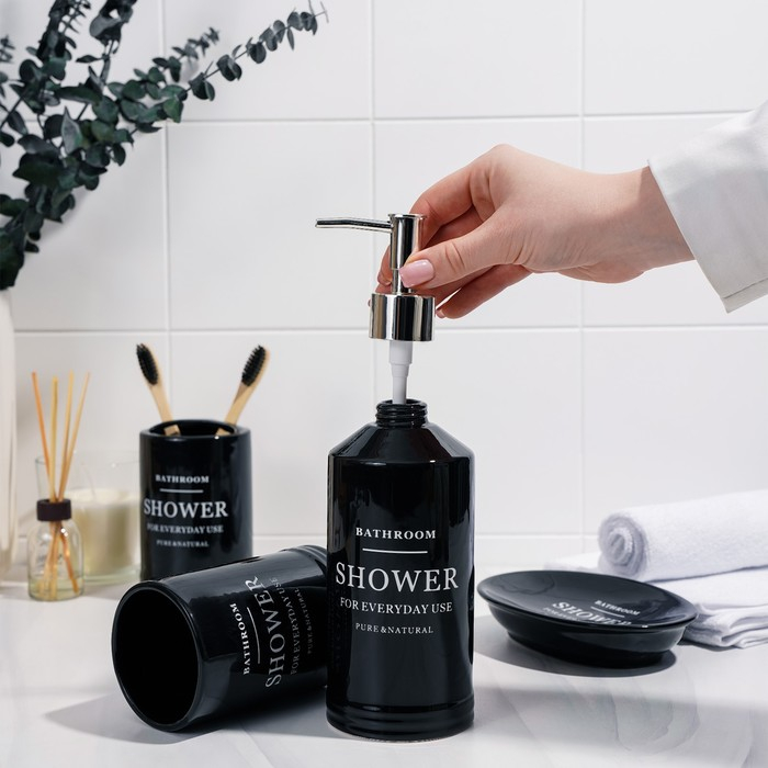 Набор аксессуаров для ванной комнаты &laquo;Лофт&raquo;, 4 предмета (мыльница, дозатор для мыла 420 мл, 2 стакана), цвет чёрный