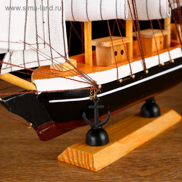 Корабль сувенирный средний &laquo;Пилад&raquo;, борта тёмные, 33х31х5 см