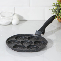 Сковорода &laquo;Оладница&raquo;, d=23 см, пластиковая ручка, антипригарное покрытие, цвет чёрный