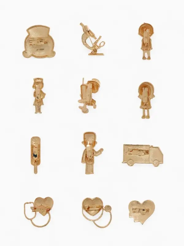 Брошь &laquo;Медицина&raquo;, форма МИКС, цвет золото (неделимая фасовка 12 шт., цена за шт.)