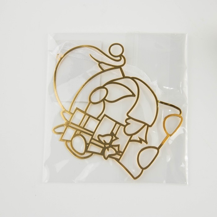 Ёлочная игрушка новогодняя &laquo;Новый год: Гном&raquo;,   9.8 х 8.2 см.