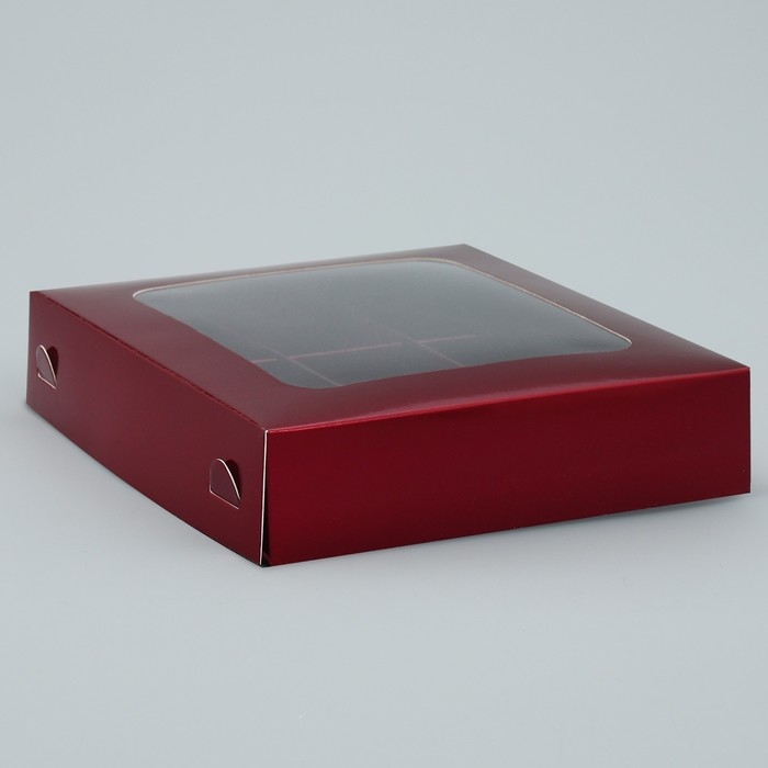 Коробка для конфет, кондитерская упаковка, 9 ячеек, &laquo;Бордовая&raquo;, 14.7 х 14.7 х 3.5 см