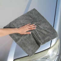 Салфетка из мягкой микрофибры пушистая, полирующая, супервпитывающая 40 х 40 см, 400 г/м&sup2;